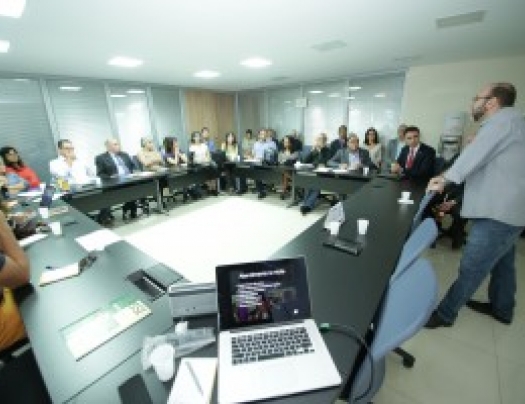 Dirigentes e assessores participam de media training com foco em comunicação em rede 