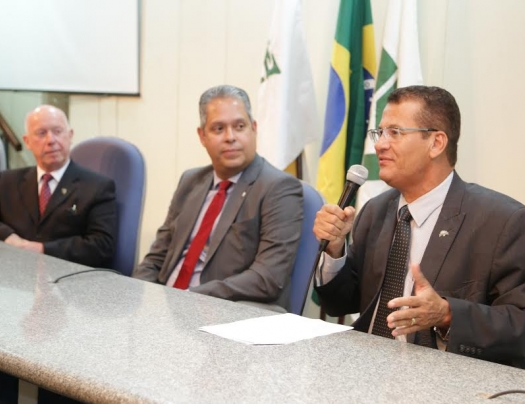 Roberto Kupski, Manuel Augusto e Lirando Jacundá (à direita) anunciaram os finalistas desta edição